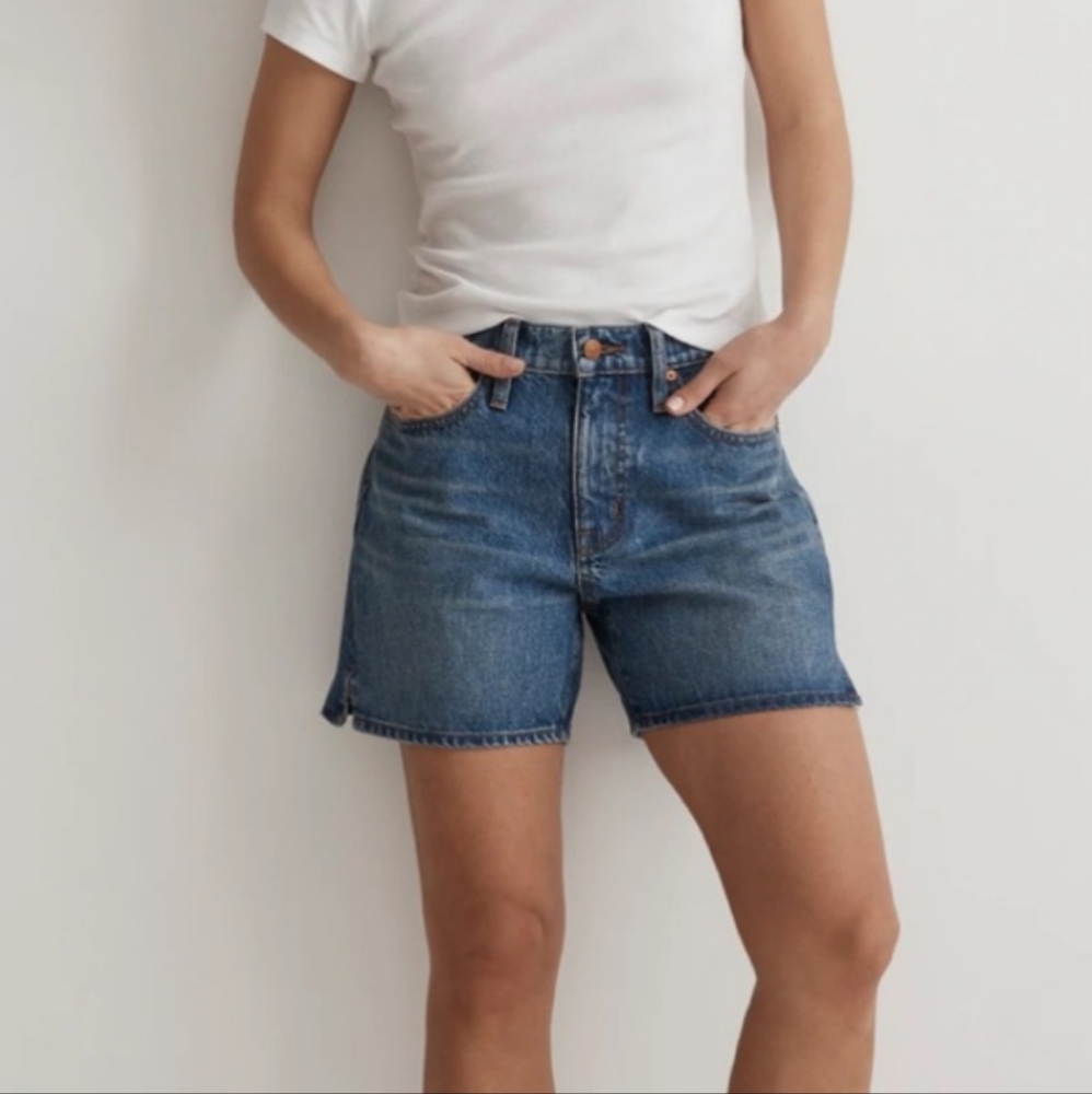 Madewell Relaxed Mid-Length Denim Shorts - Size 25